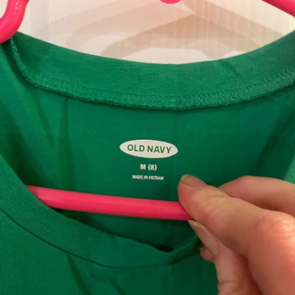 Girls size M (8) St. Patrick’s day t-shirt ☘️
